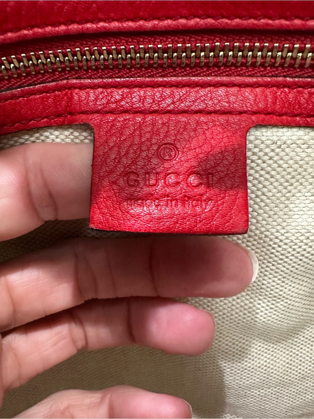 Gucci Soho Large Tomato Red Leather Interlocking G Tassel Tote Bag - Picture 7 of 12